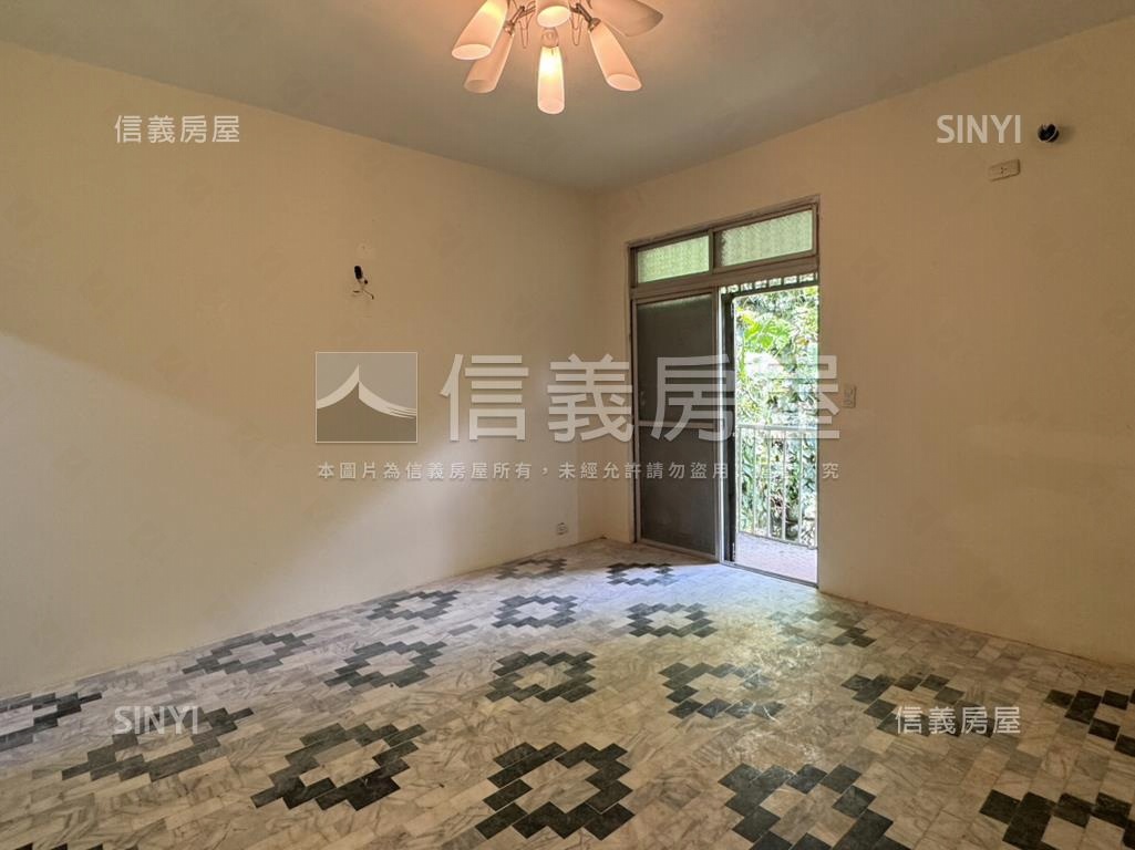 燕子湖景觀２樓房屋室內格局與周邊環境