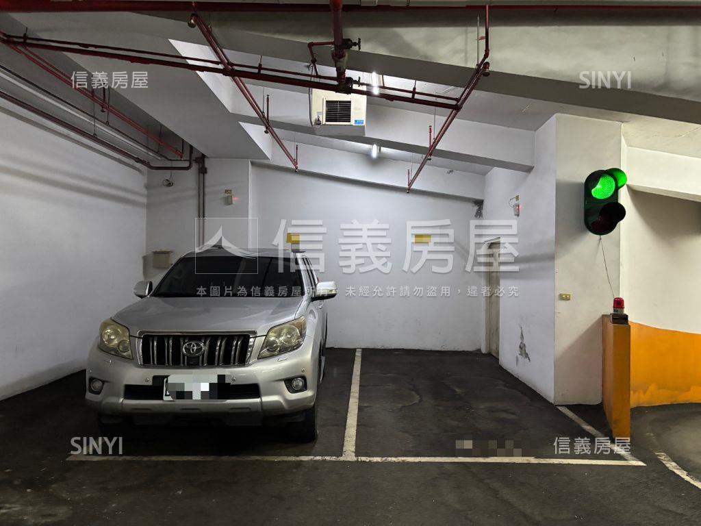 大銪臻品大兩房平車房屋室內格局與周邊環境