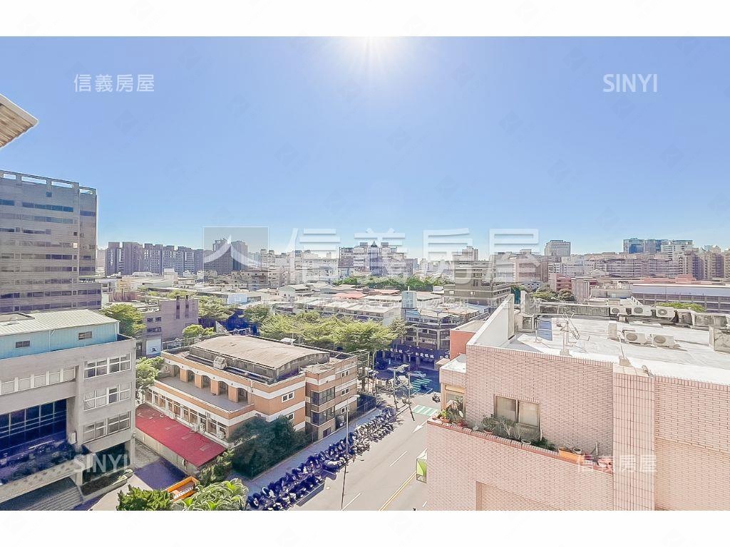 五期由鉅不二家邊間雙平車房屋室內格局與周邊環境