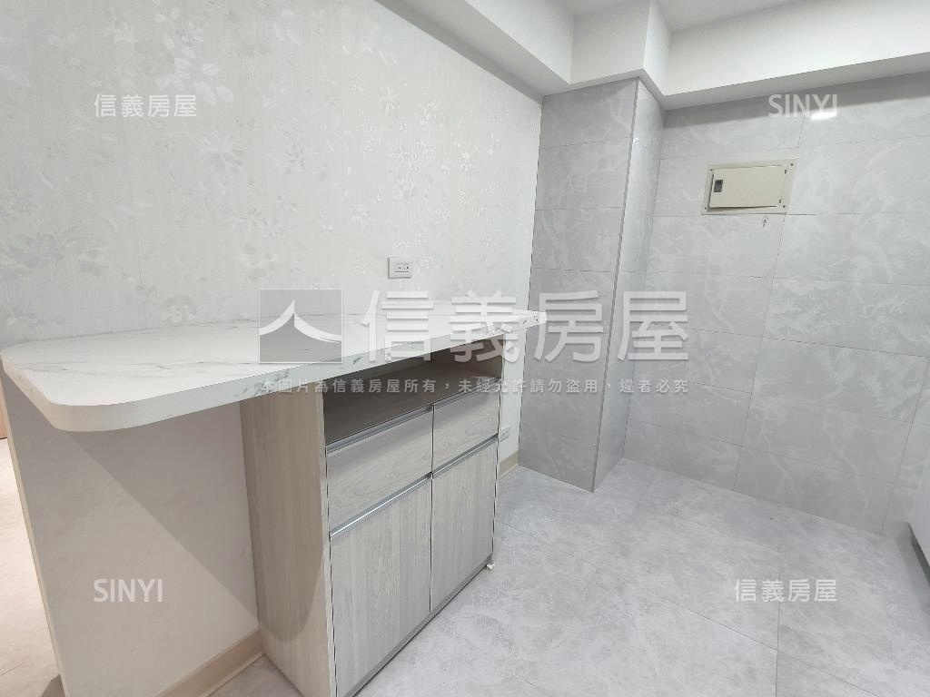 永安亮麗美裝宅房屋室內格局與周邊環境