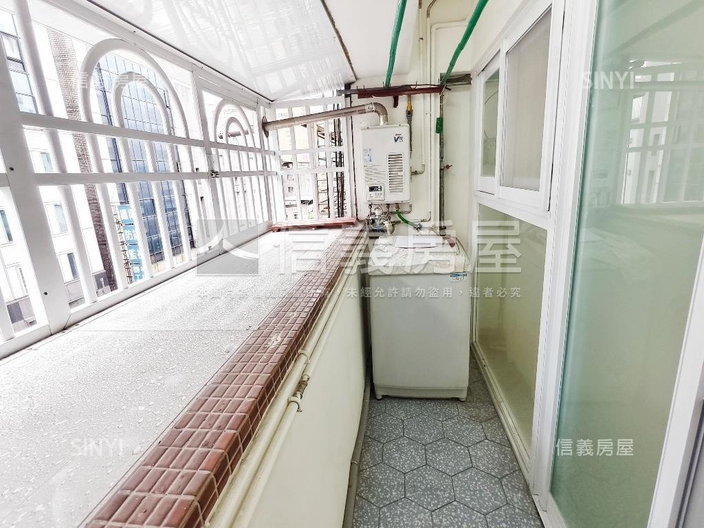 永安亮麗美裝宅房屋室內格局與周邊環境