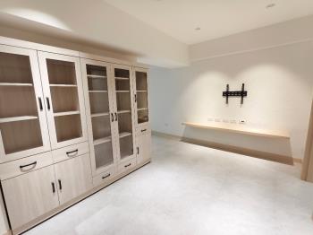 永安亮麗美裝宅