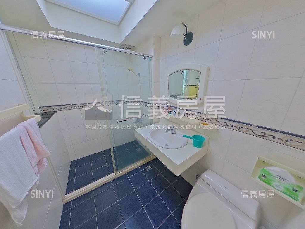 常春藤河景三房附車位房屋室內格局與周邊環境