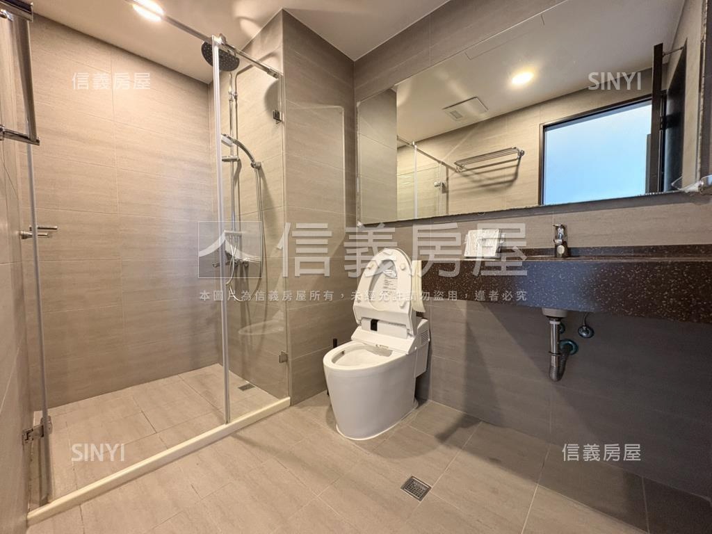 林口宏錦WONE2房車位房屋室內格局與周邊環境