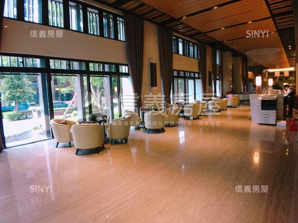 林口宏錦WONE2房車位房屋室內格局與周邊環境
