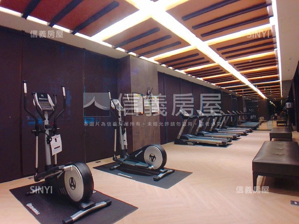 林口宏錦WONE2房車位房屋室內格局與周邊環境