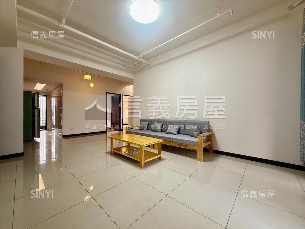 四季水悅再一間房屋室內格局與周邊環境