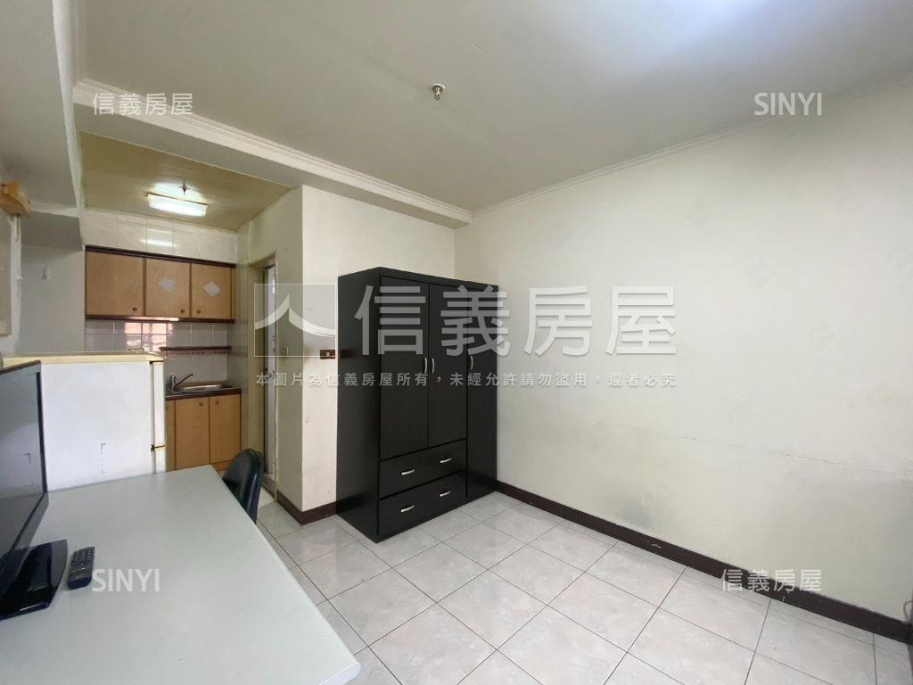 學府特區◆小資成家大套房房屋室內格局與周邊環境