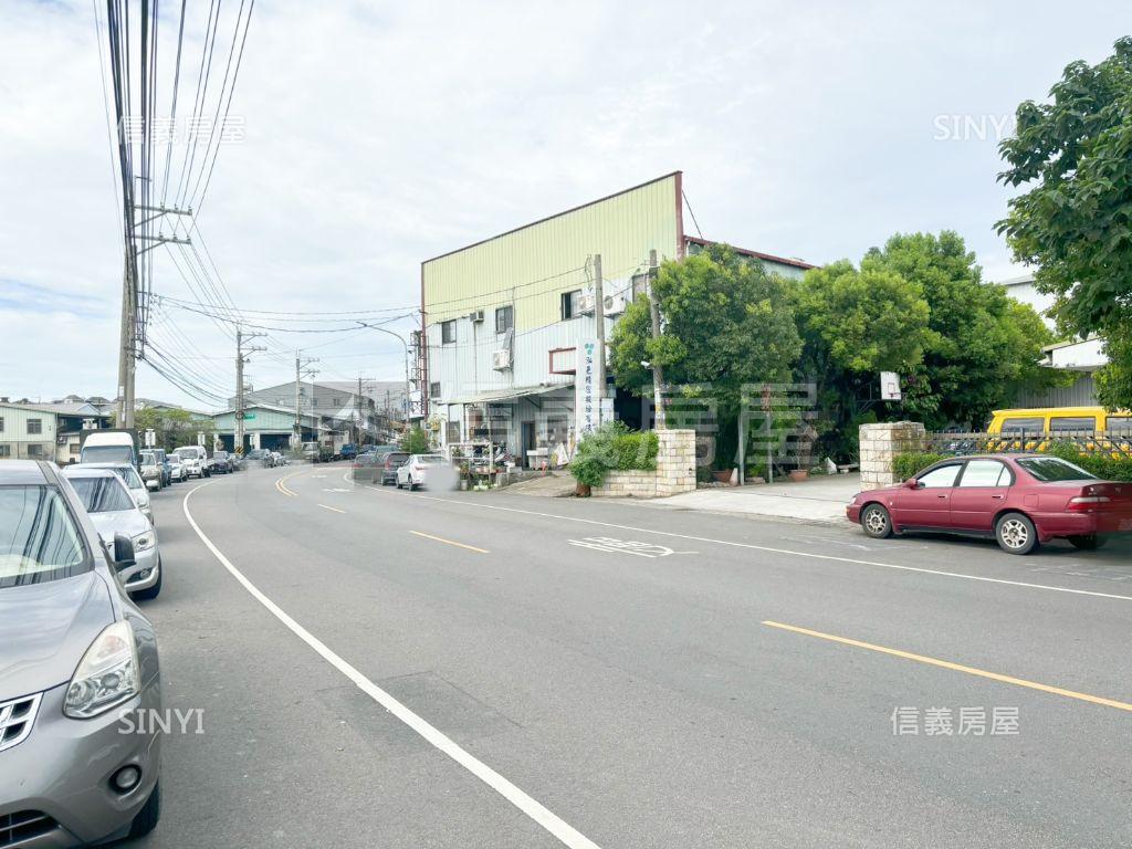 近環河步道德金天堡別墅房屋室內格局與周邊環境