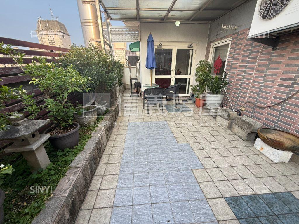 西屯大空間雙併４房平車房屋室內格局與周邊環境