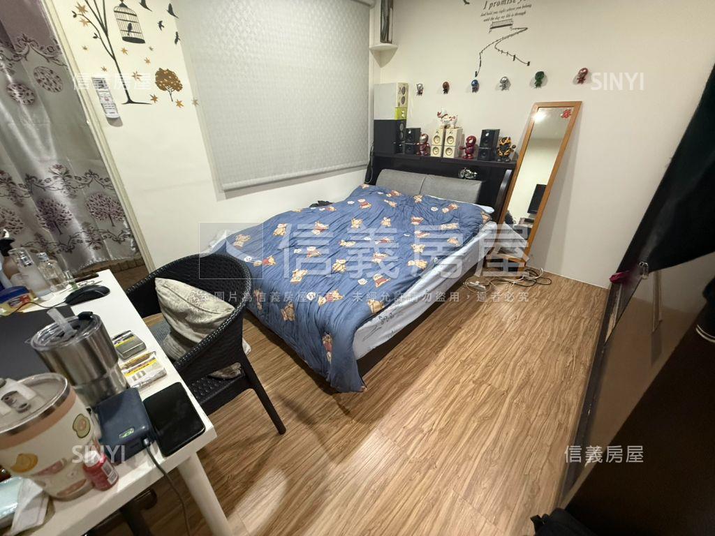 西屯大空間雙併４房平車房屋室內格局與周邊環境