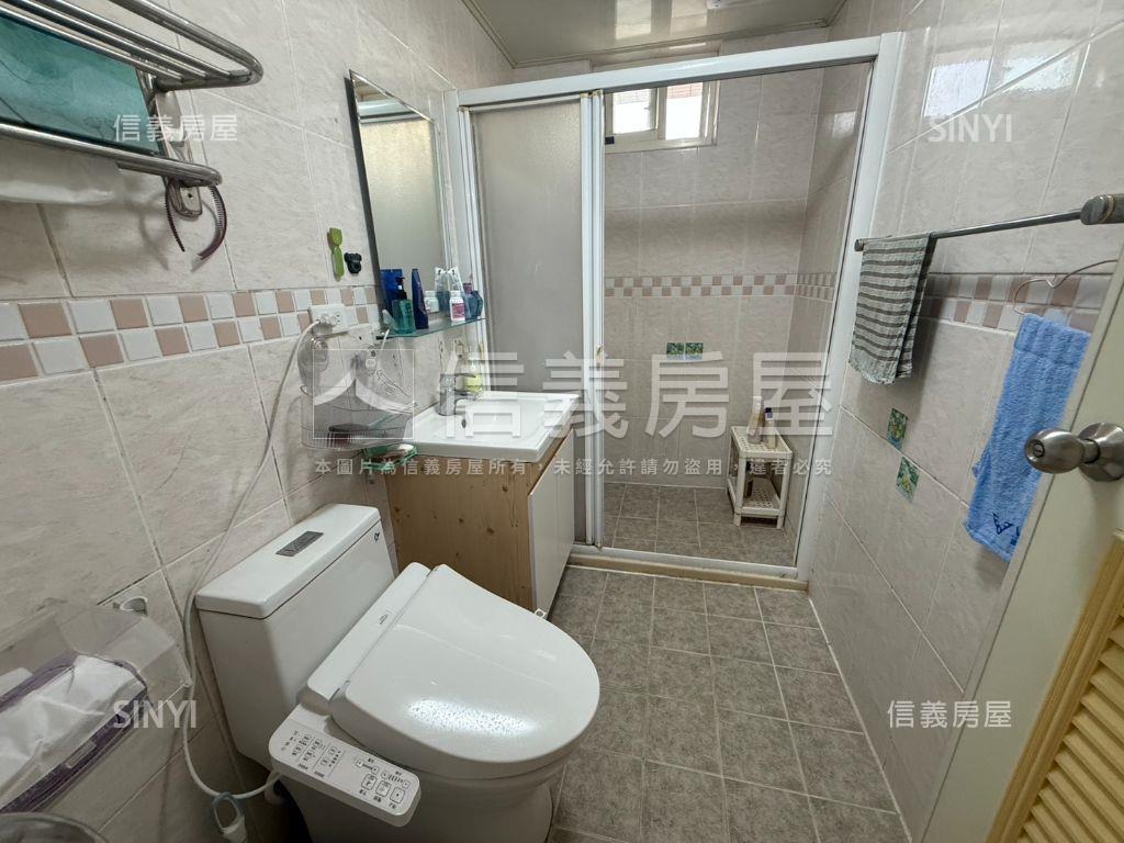 西屯大空間雙併４房平車房屋室內格局與周邊環境