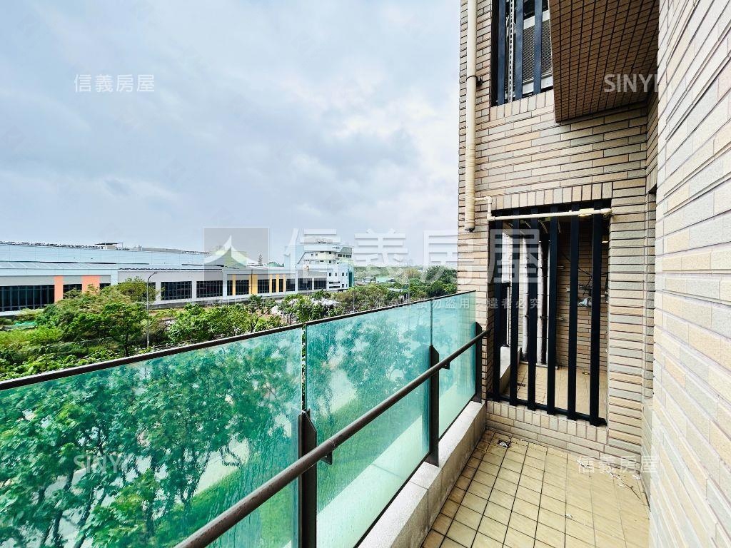 名軒海樂地三房車位房屋室內格局與周邊環境