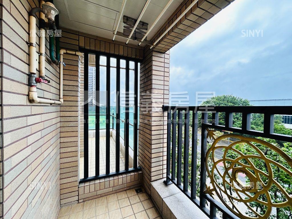 名軒海樂地三房車位房屋室內格局與周邊環境