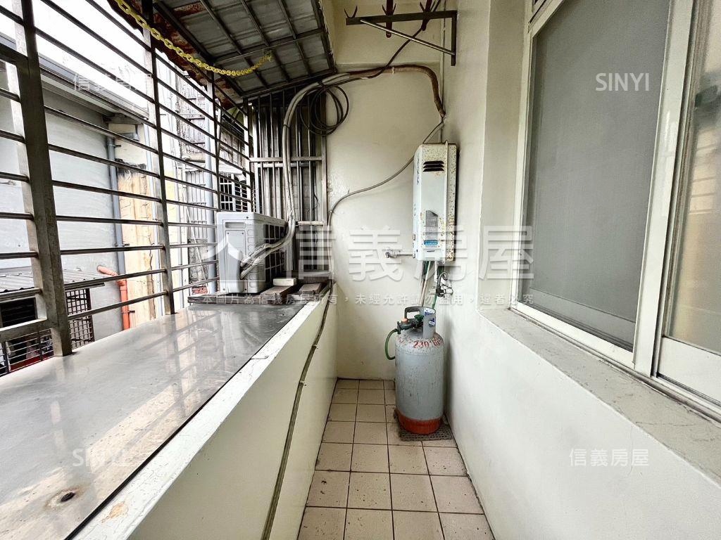 捷運萬大線採光頂加美寓房屋室內格局與周邊環境