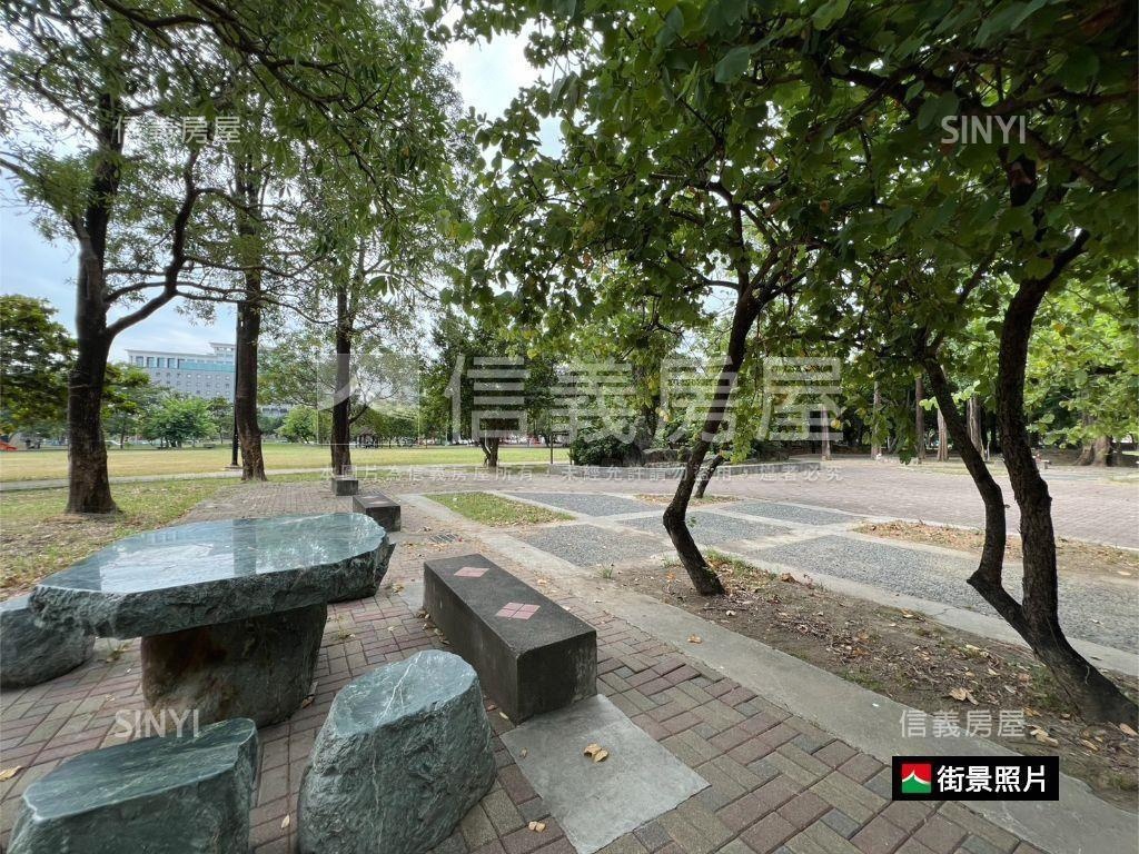 國泰ＵＮｉＰＡＲＫ快交屋房屋室內格局與周邊環境