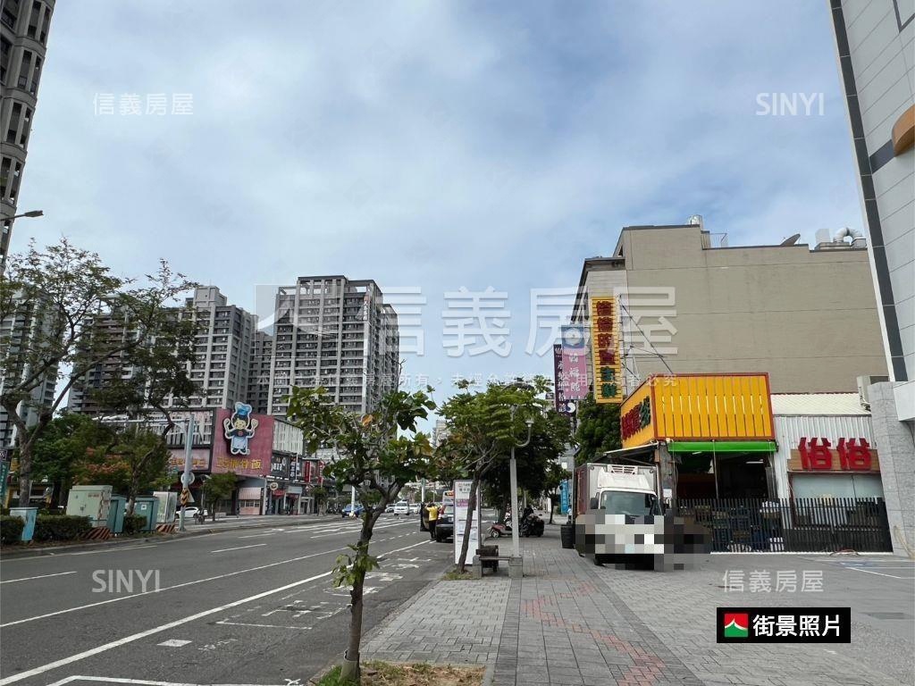 國泰ＵＮｉＰＡＲＫ快交屋房屋室內格局與周邊環境