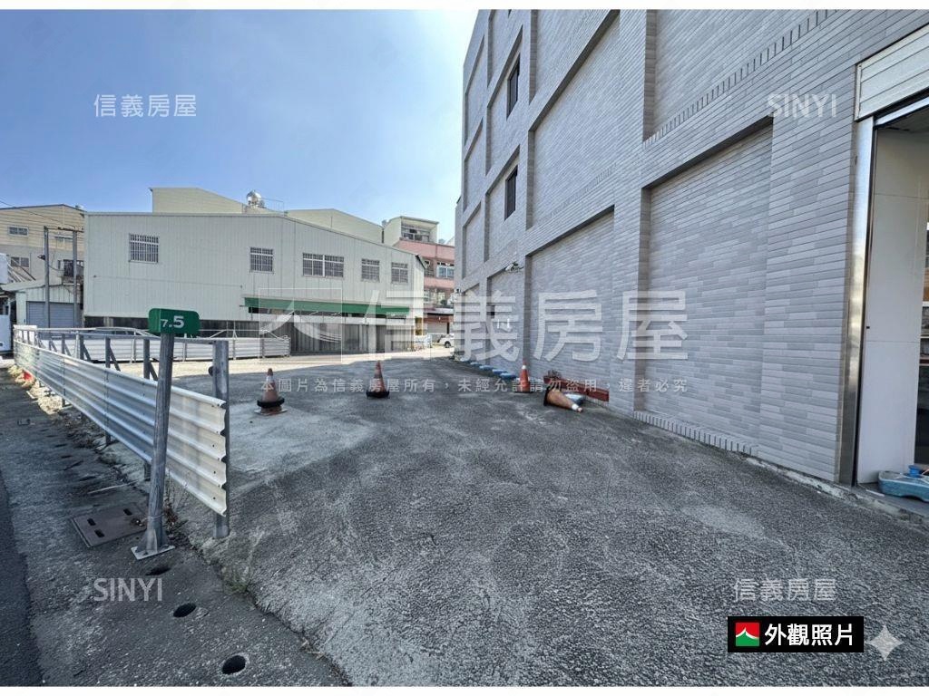 六甲約６３坪土地房屋室內格局與周邊環境