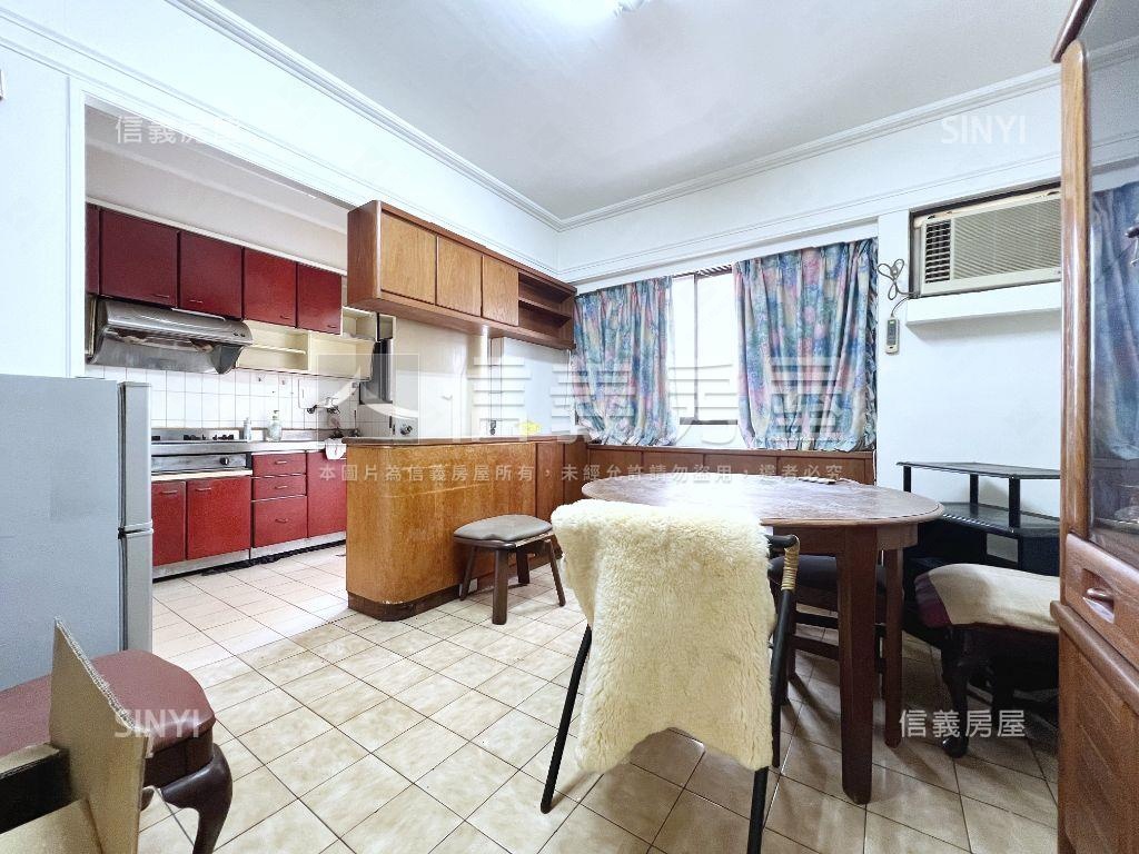 近三多商圈三房美宅房屋室內格局與周邊環境