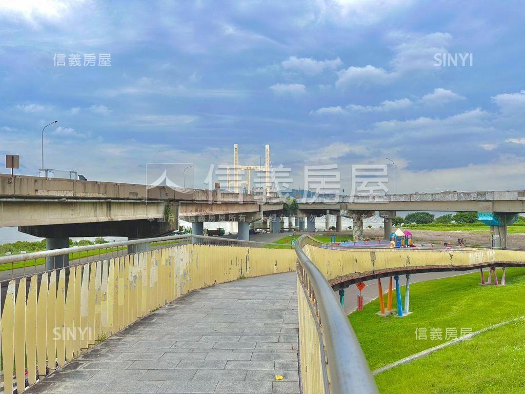 重劃區臨路店面房屋室內格局與周邊環境