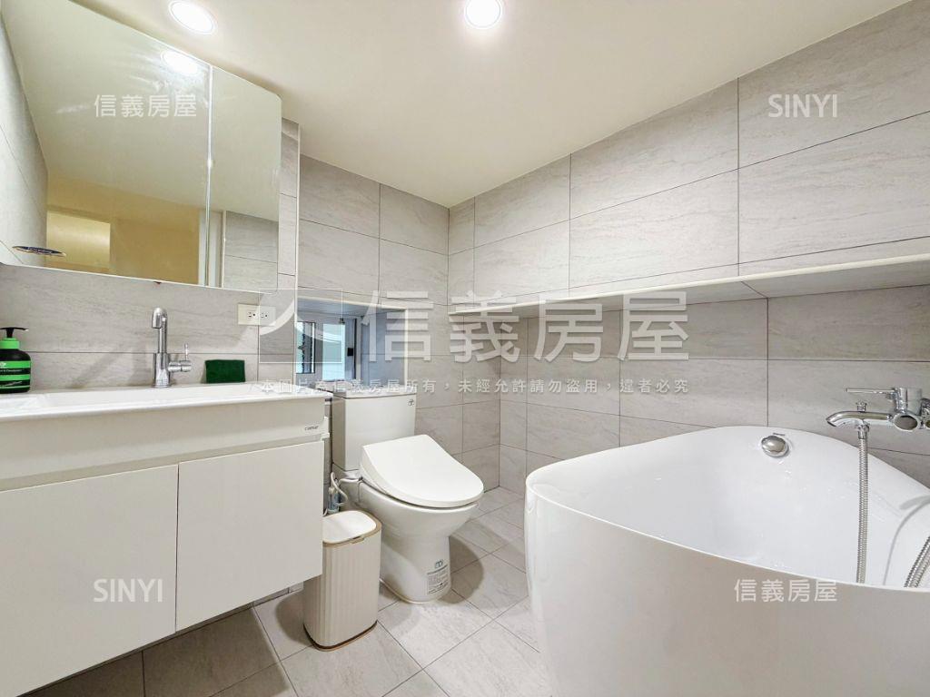 伊吉邦。全新裝潢美屋房屋室內格局與周邊環境