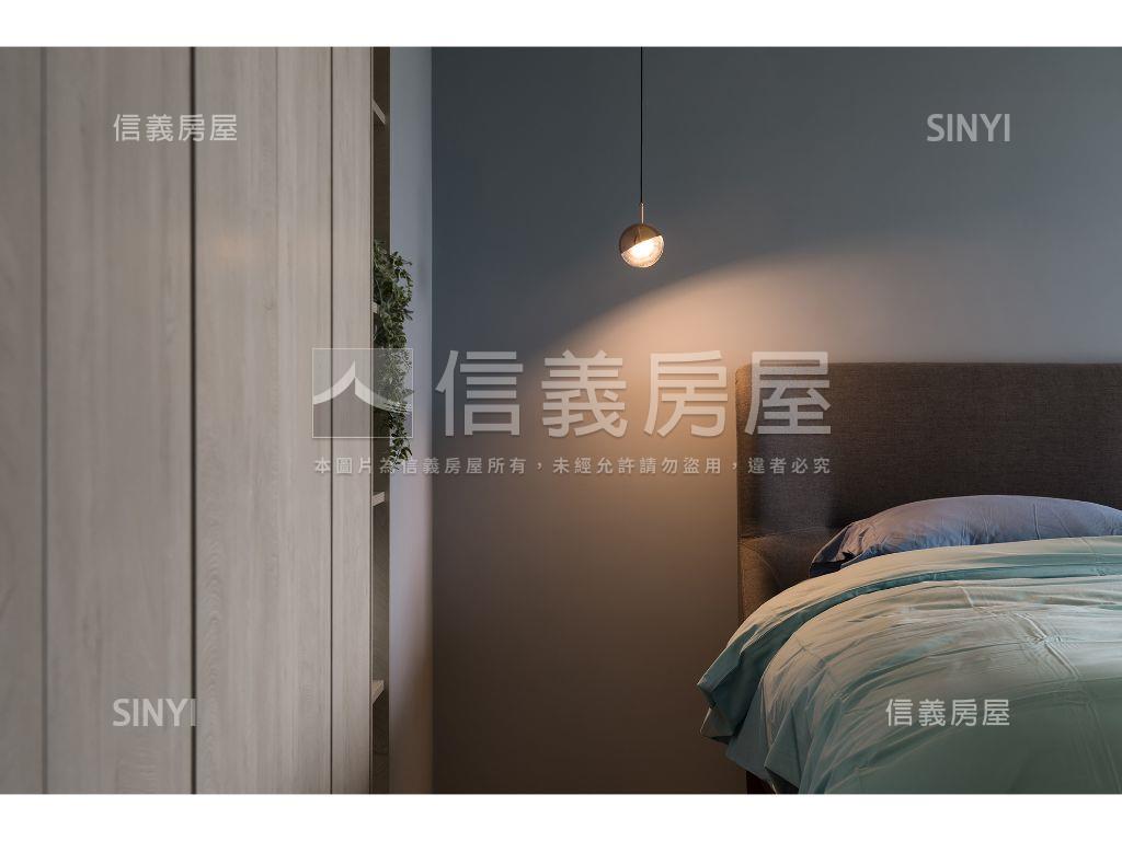 雙學苑闊景精裝潢四改三房屋室內格局與周邊環境