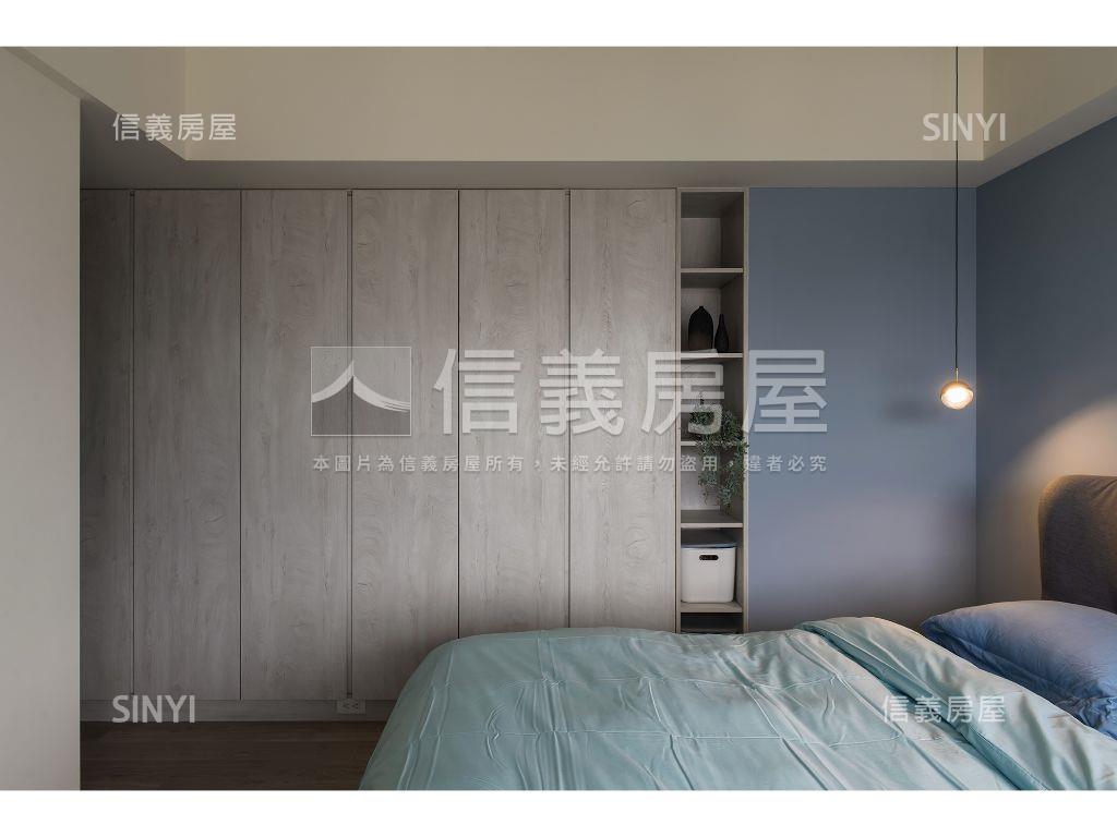 雙學苑闊景精裝潢四改三房屋室內格局與周邊環境