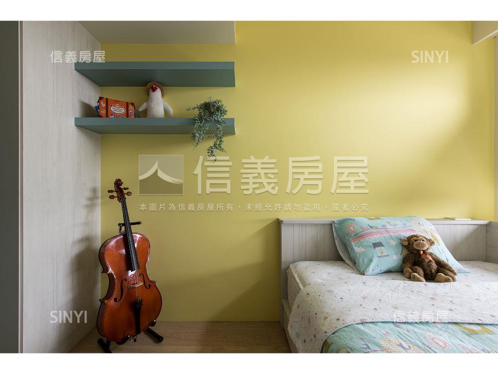 雙學苑闊景精裝潢四改三房屋室內格局與周邊環境