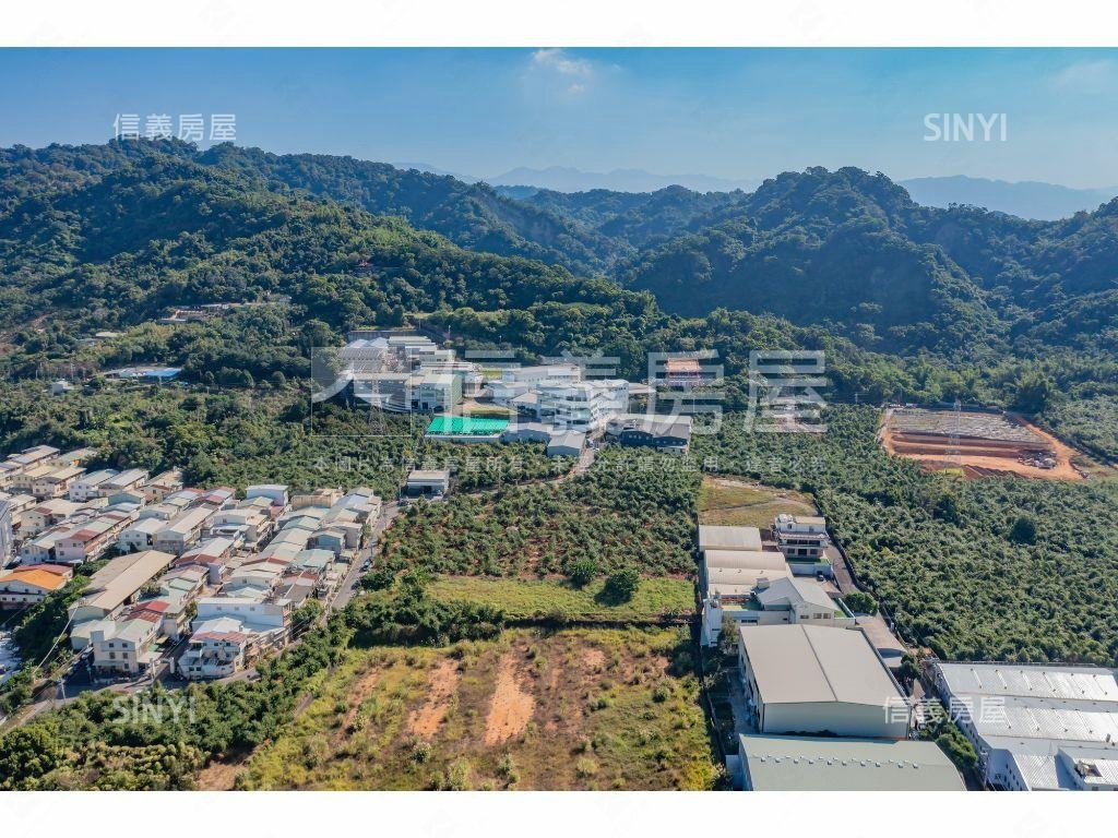 潭子優質鐵皮空間房屋室內格局與周邊環境