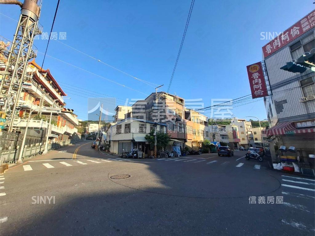 清水紫雲巖旁熱鬧透店房屋室內格局與周邊環境