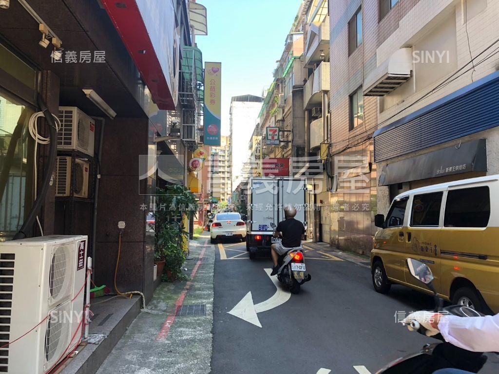 中正捷運店面透天房屋室內格局與周邊環境