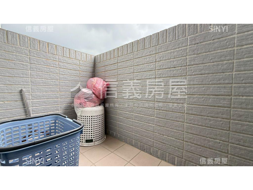 急售新社之星兩房兩衛房屋室內格局與周邊環境