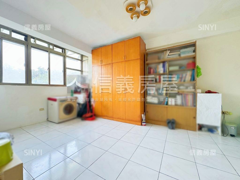 高樓遠景｜雙層大宅房屋室內格局與周邊環境