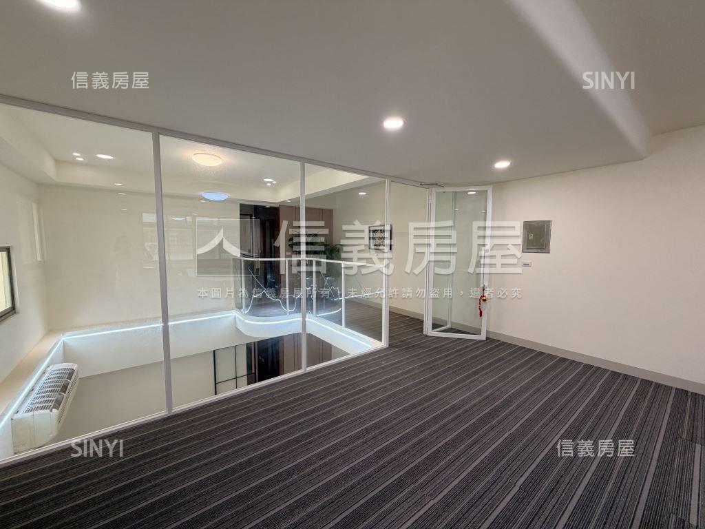 前鎮實業路＊霸氣電梯透天房屋室內格局與周邊環境