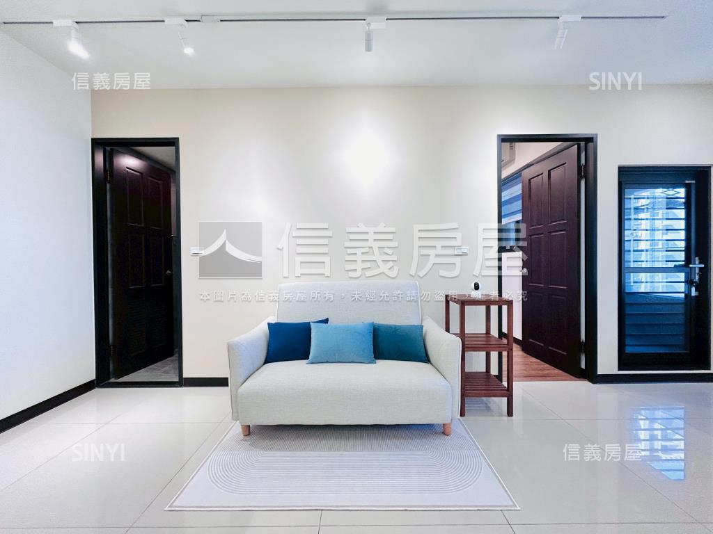 合輝云朵高樓兩房平面車位房屋室內格局與周邊環境