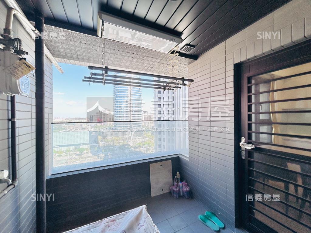 合輝云朵高樓兩房平面車位房屋室內格局與周邊環境