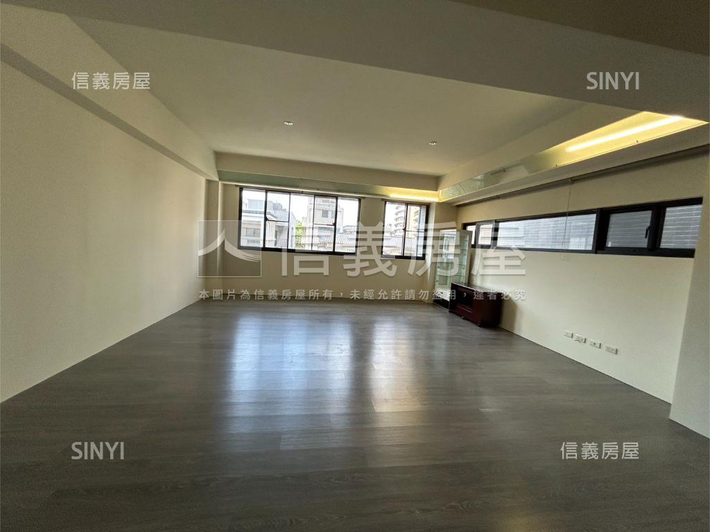 新案！十期電梯別墅房屋室內格局與周邊環境