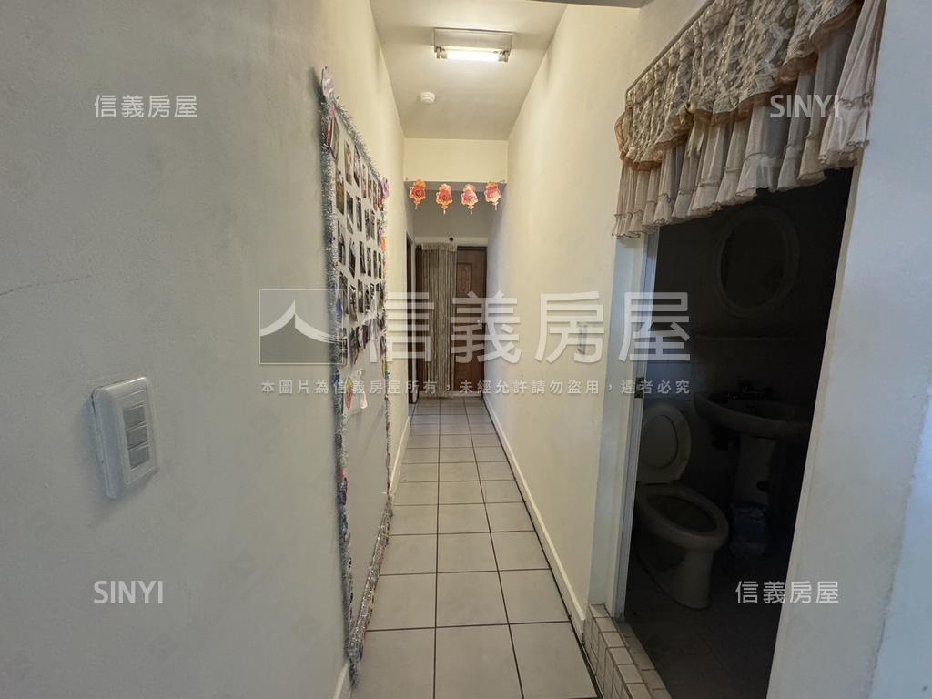 忠孝路角間樓店房屋室內格局與周邊環境