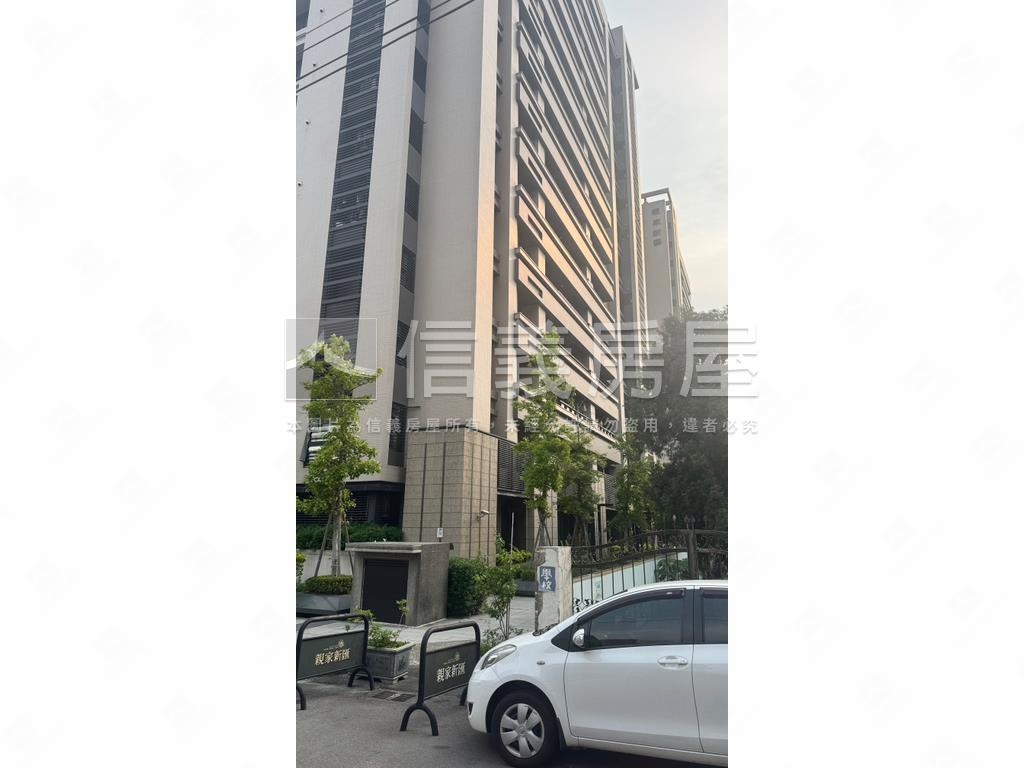 忠孝路角間樓店房屋室內格局與周邊環境
