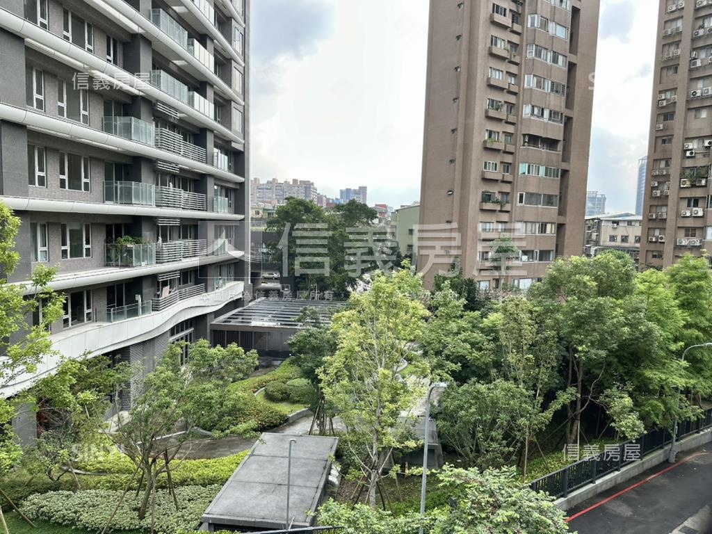 新案！方正捷運公寓三房棒房屋室內格局與周邊環境