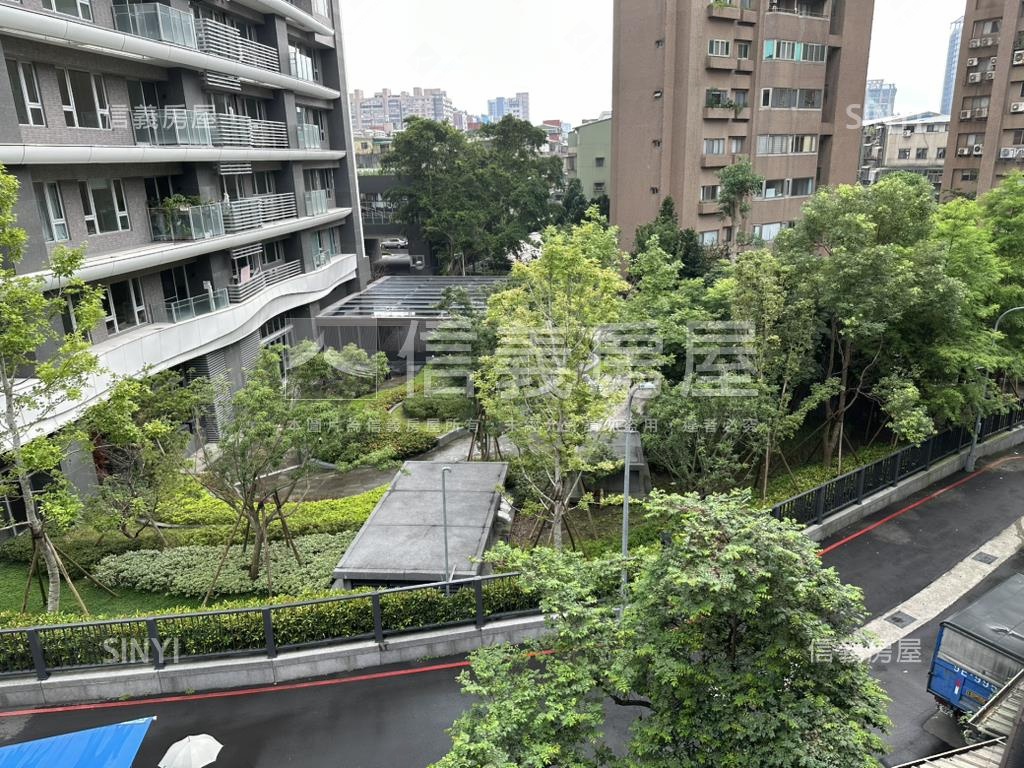 新案！方正捷運公寓三房棒房屋室內格局與周邊環境