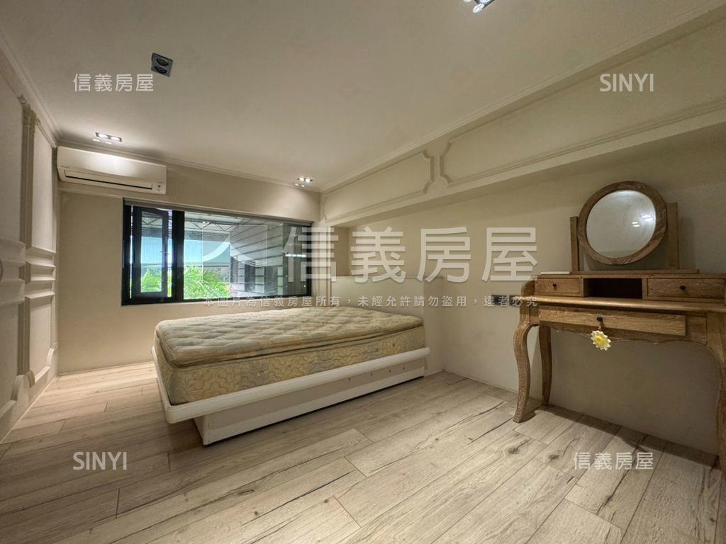 重慶北挑高裝潢住辦一樓房屋室內格局與周邊環境