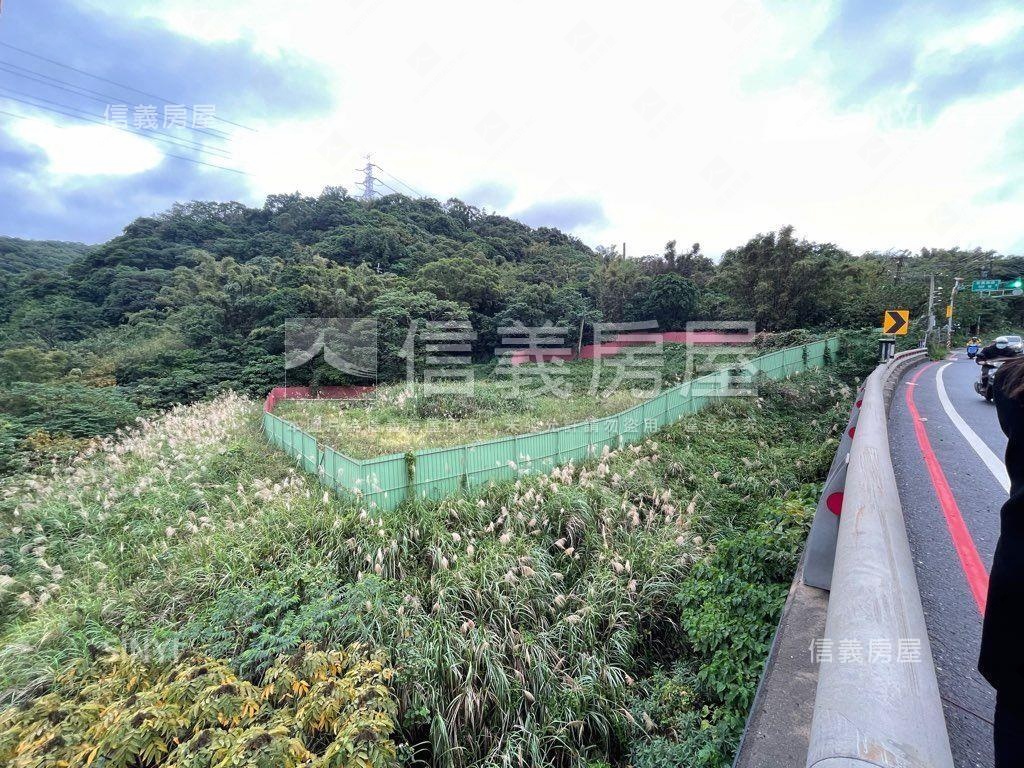 龜山稀有坪數土地建照可參房屋室內格局與周邊環境