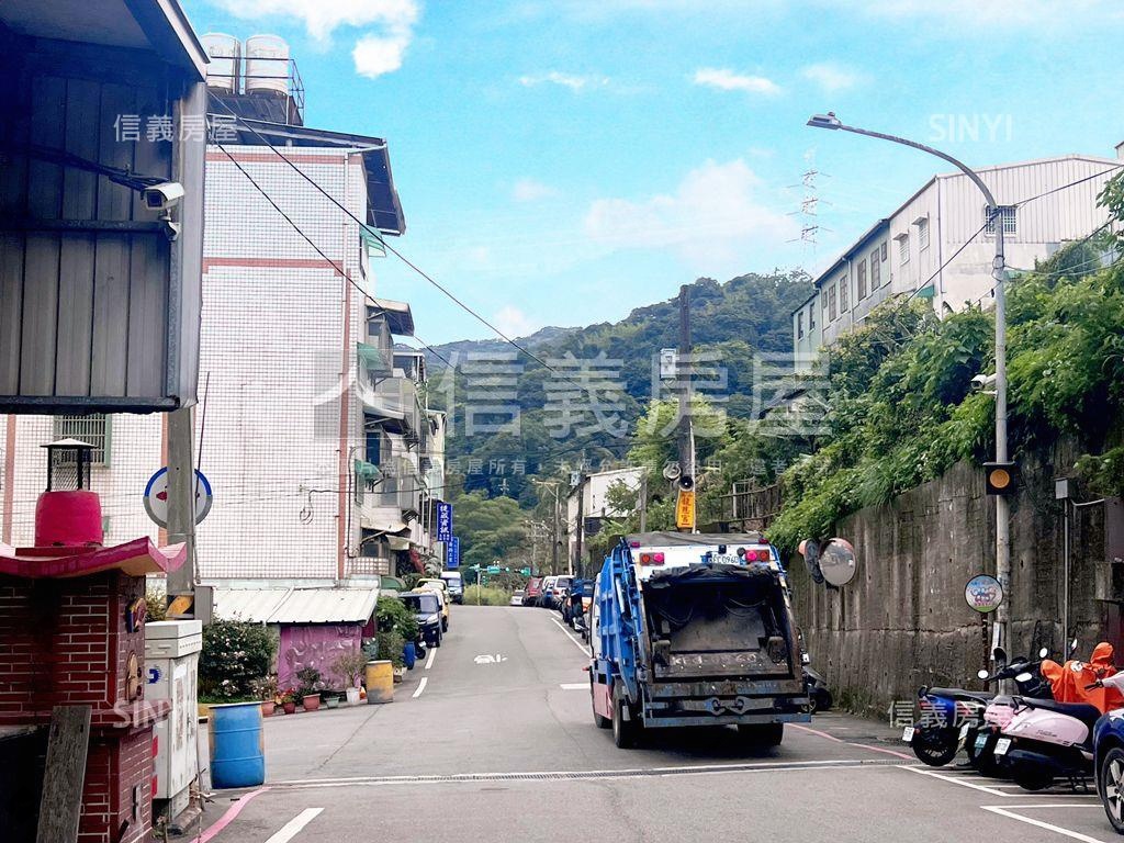 龜山稀有坪數土地建照可參房屋室內格局與周邊環境