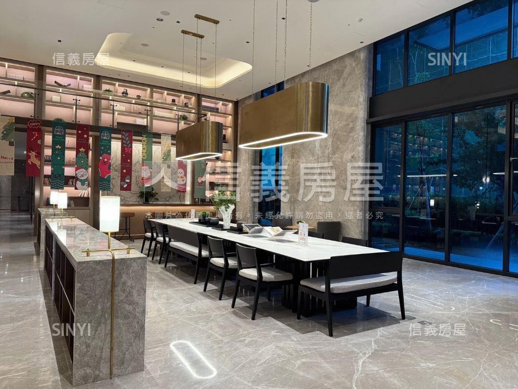 美術白天鵝高樓景觀房屋室內格局與周邊環境
