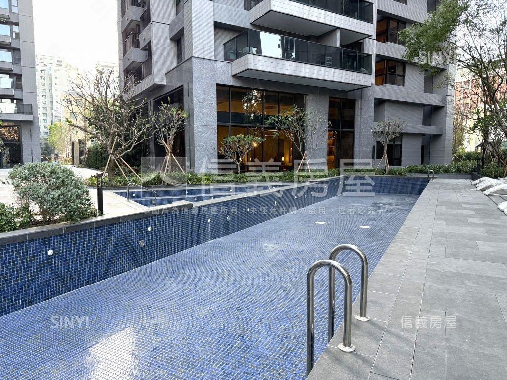 美術白天鵝高樓景觀房屋室內格局與周邊環境