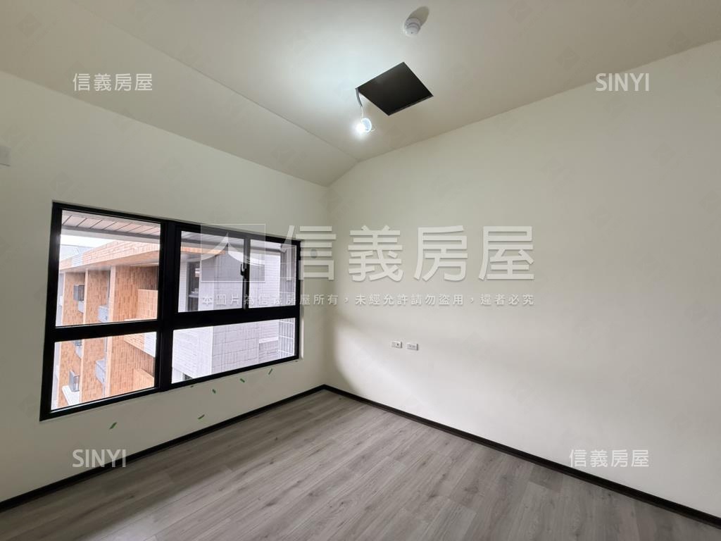 蓮潭國中小正對面兩房平車房屋室內格局與周邊環境