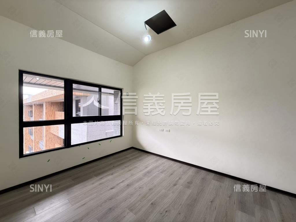 蓮潭國中小正對面兩房平車房屋室內格局與周邊環境