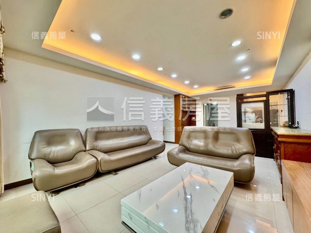 稀有釋出金典四房車位房屋室內格局與周邊環境