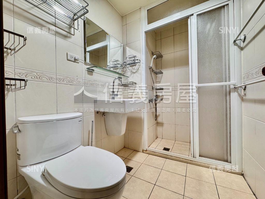 稀有釋出金典四房車位房屋室內格局與周邊環境